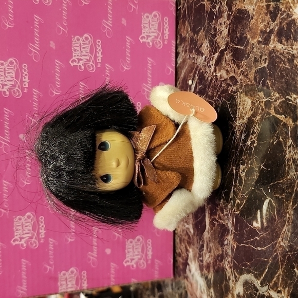 Precious moment graduation Girl & PRECISE MOMENT HI BABBIES - Picture 6 of 9